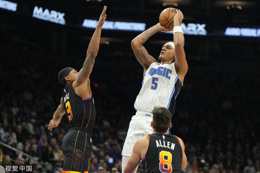 在英超中屡 在英超中屡